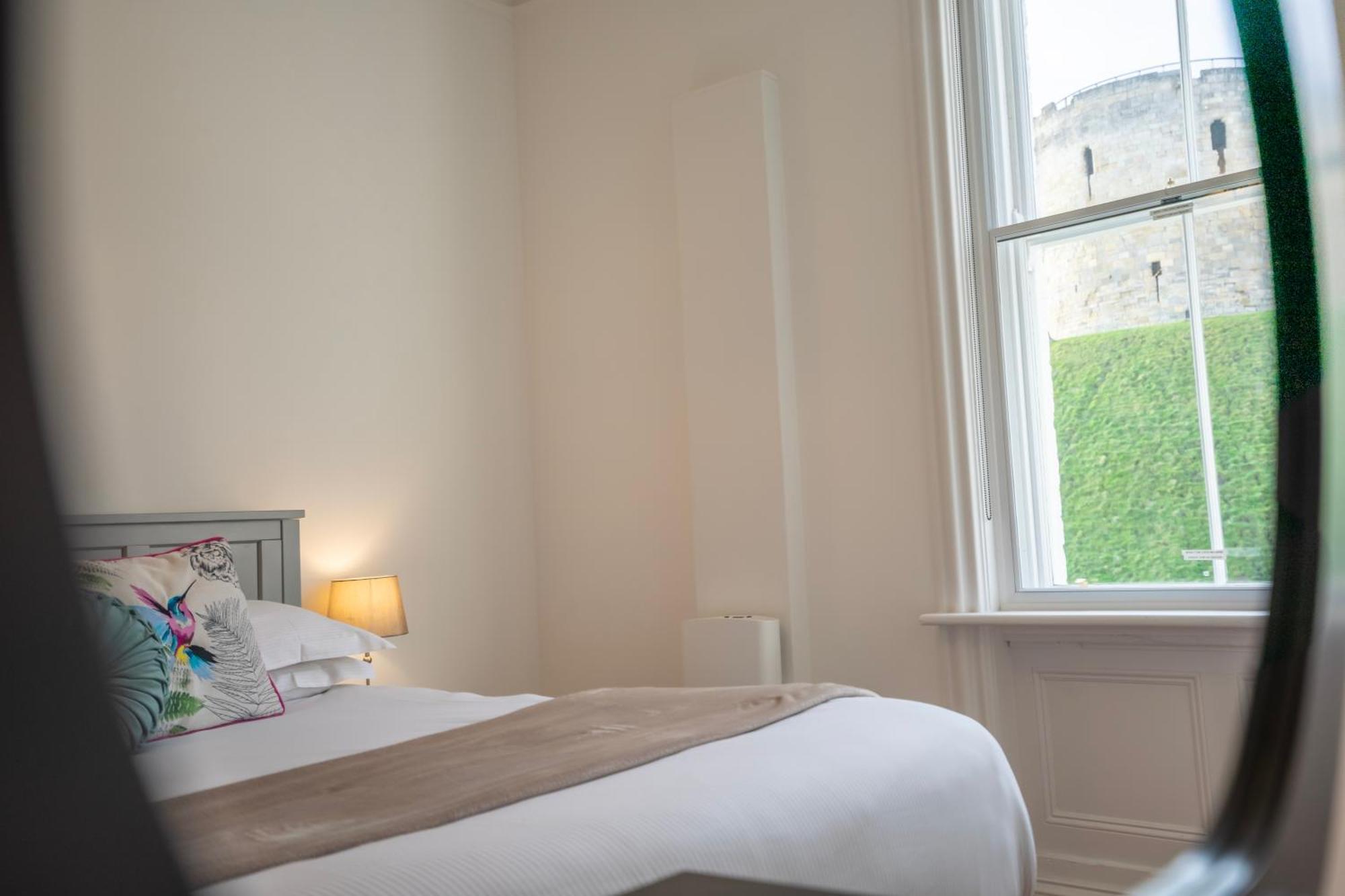 Peckitt Street Apartments Йорк Екстериор снимка